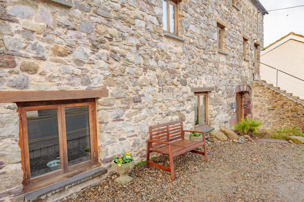 Stunning Converted Granary In Heart Of St Davids Exterior foto
